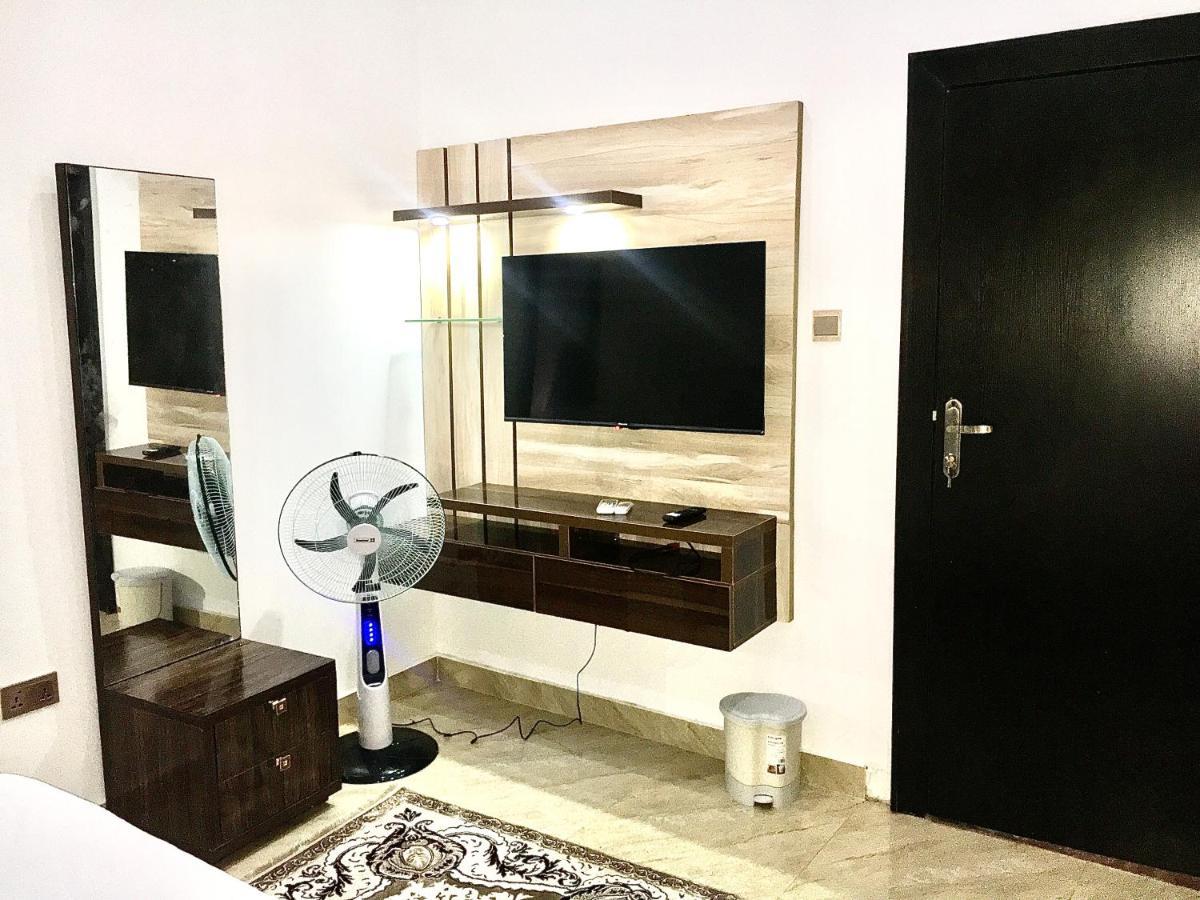 De-Omega Homes - Serviced Apartment Jahi, Абуджа Экстерьер фото